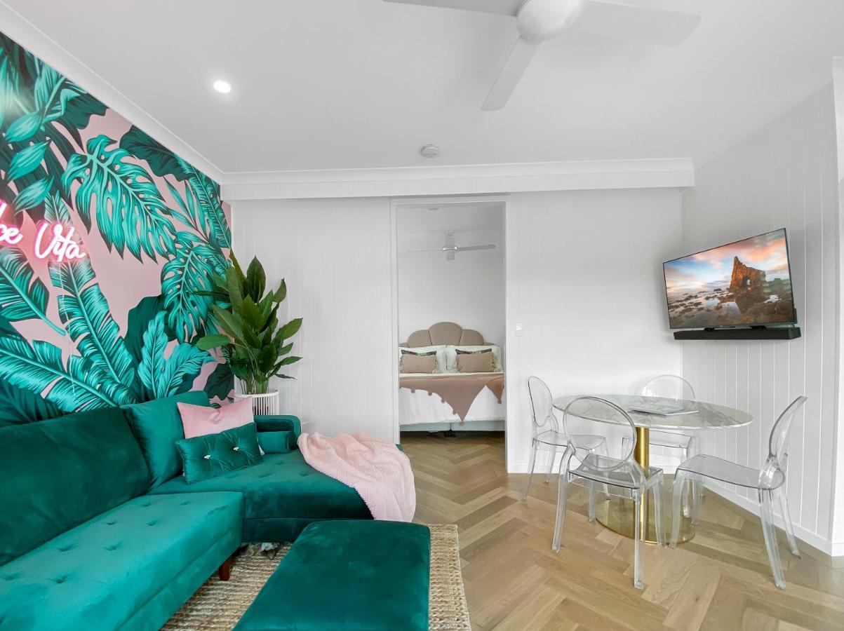 Lusso Retreats Apartment Moffatdale
